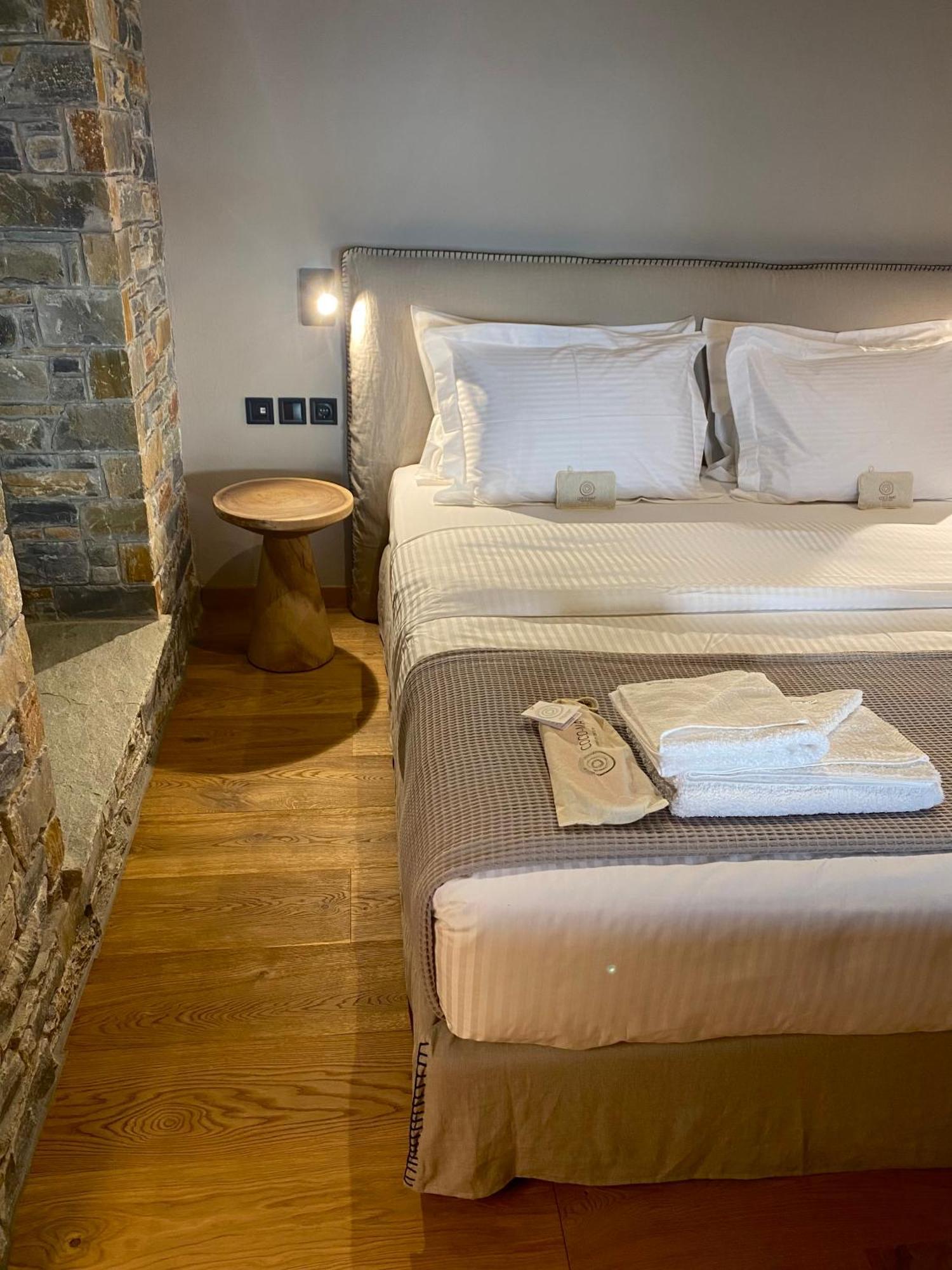 Ej Boutique Suites ميلينا المظهر الخارجي الصورة